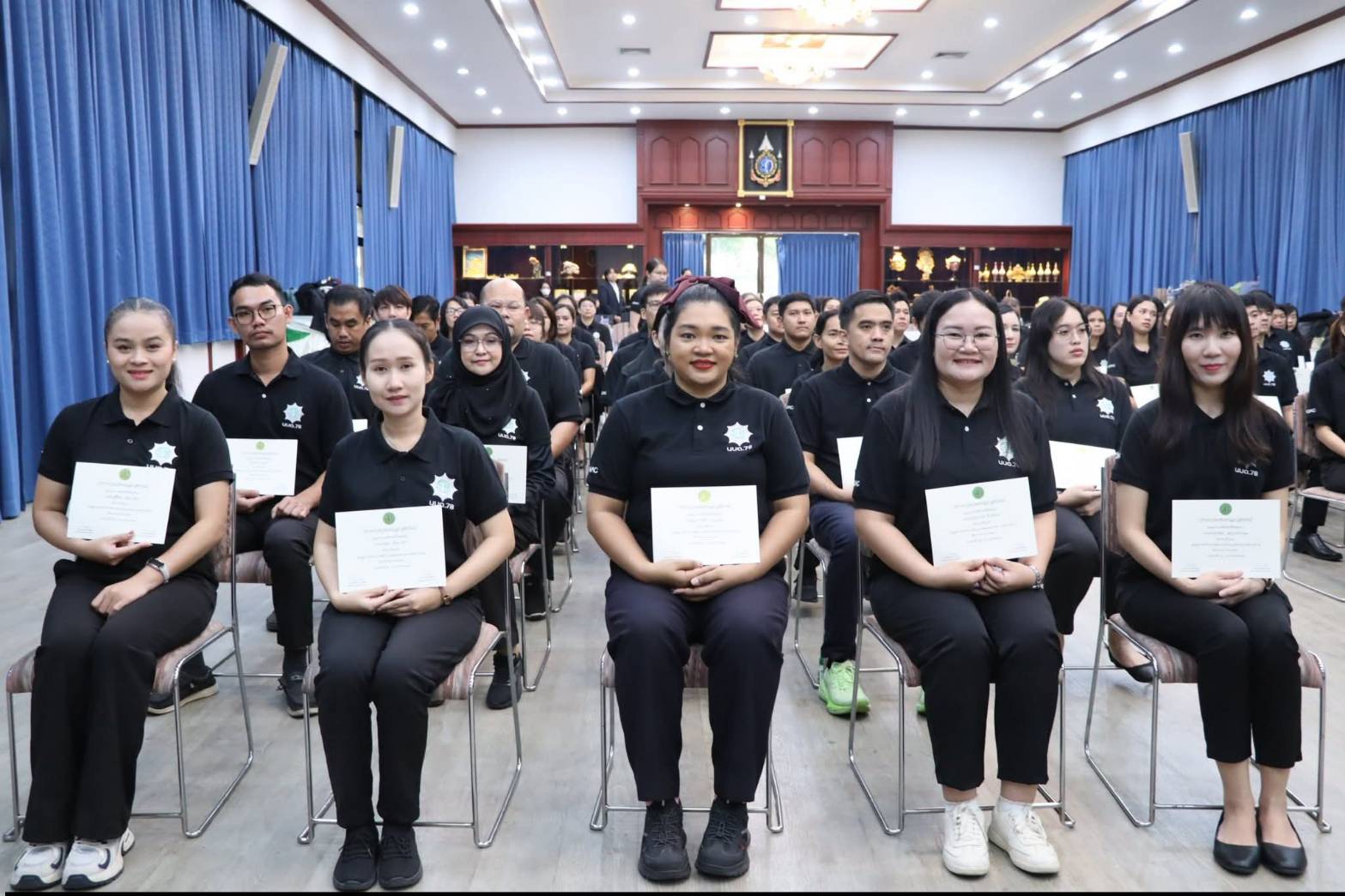 title - ปลัดกระทรวงเกษตรและสหกรณ์ เป็นประธานในพิธีปิดการฝึกอบรมฯ และมอบประกาศนียบัตรแก่ผู้ผ่านการฝึกอบรมหลักสูตร นักบริหารการพัฒนาการเกษตรและสหกรณ์ ระดับต้น รุ่นที่ 78 ณ หอประชุมหม่อมราชวงศ์หญิงรสลิน คัคณางค์ ศูนย์ส่งเสริมและพัฒนาอาชีพเสริมนอกภาคการเกษตร
